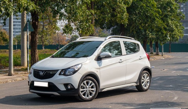 4 tháng liên tiếp 'đè bẹp' Hyundai Grand i10, VinFast Fadil khẳng định vị trí số 1